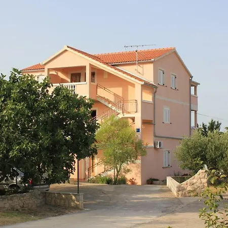 شقة Kraj 331d
